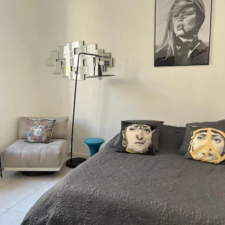 Apartment Au Coeur De Cannes